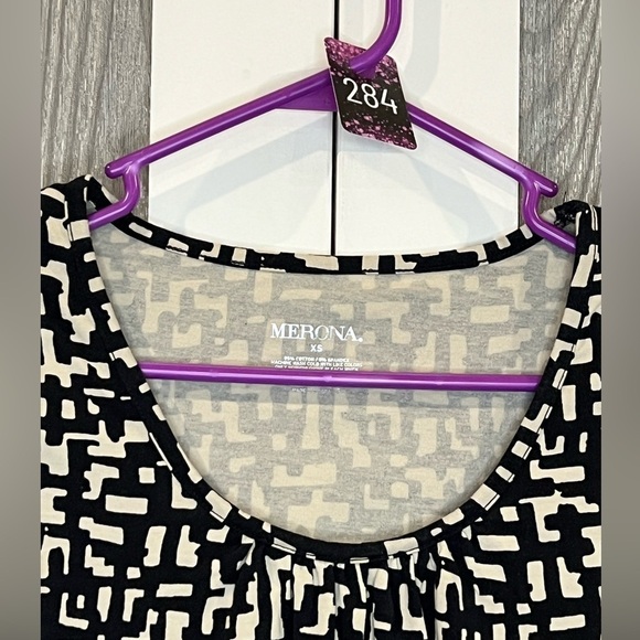 284. Mossimo Business Casual Top X-Small - Picture 2 of 4